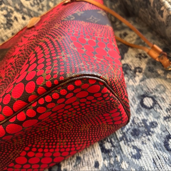 Louis Vuitton Kusama Neverfull MM Red - Picture 3 of 14